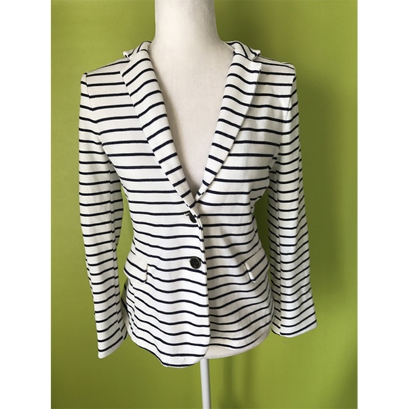 Dresses & Skirts - Old Navy Bell Sleeve Striped Blazer Top Sz M